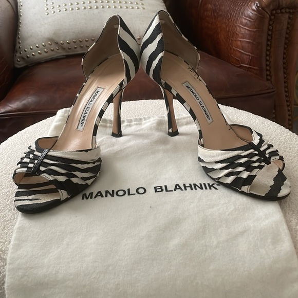 Manila Blahnik open toe, zebra print fabric. - Picture 3 of 5